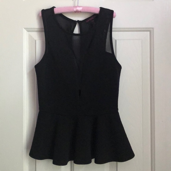 Mesh sleeveless top - Picture 1 of 2